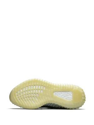 Yeezy Boost 350 V2 carbon