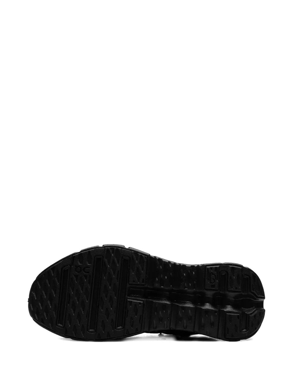 On tenis Cloudtilt FKA All Black