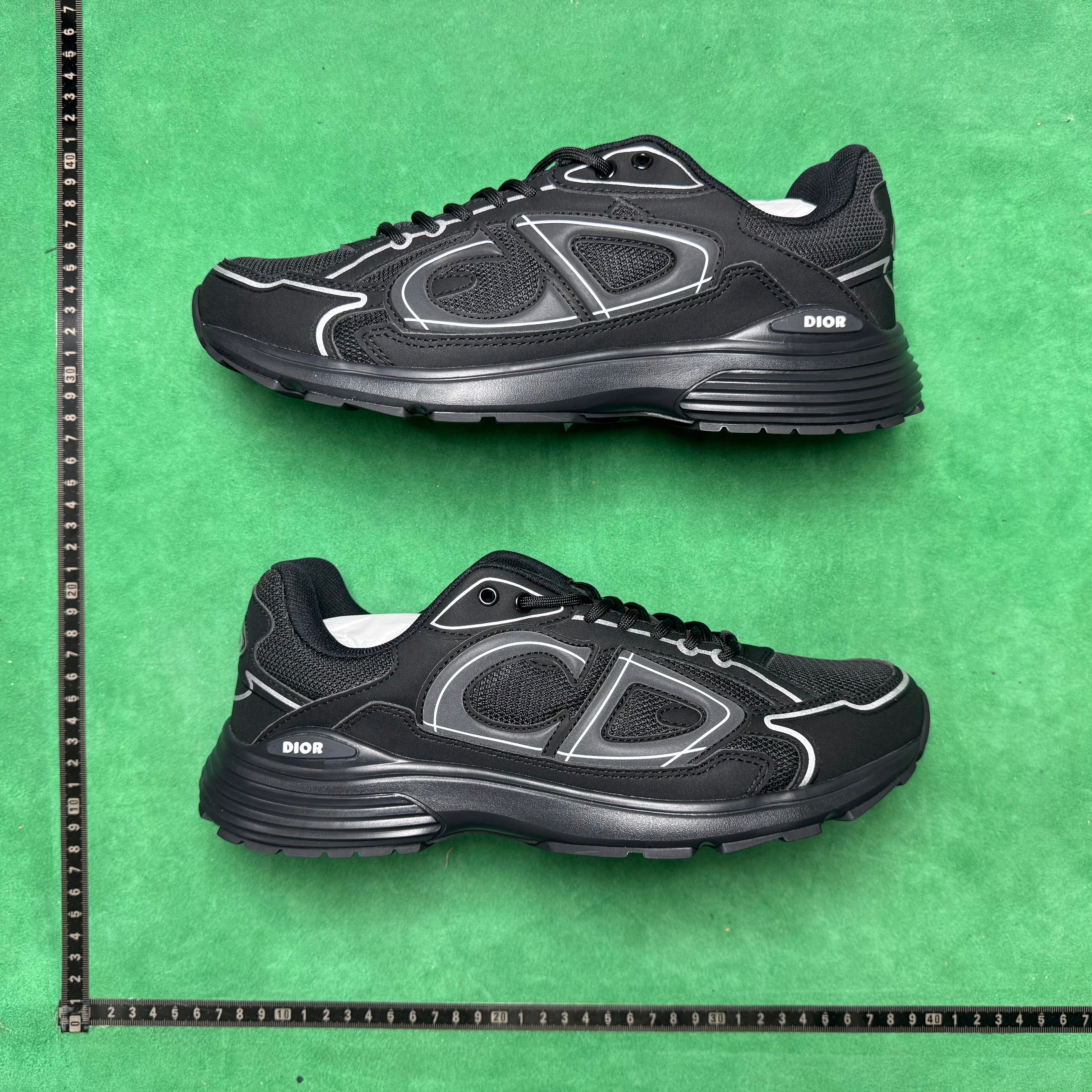 Dior B30