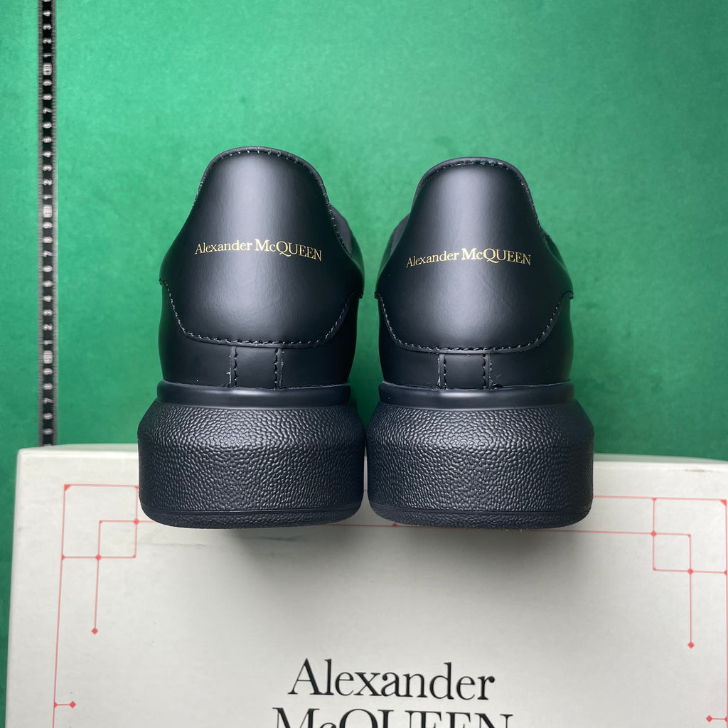 Alexander McQueen black