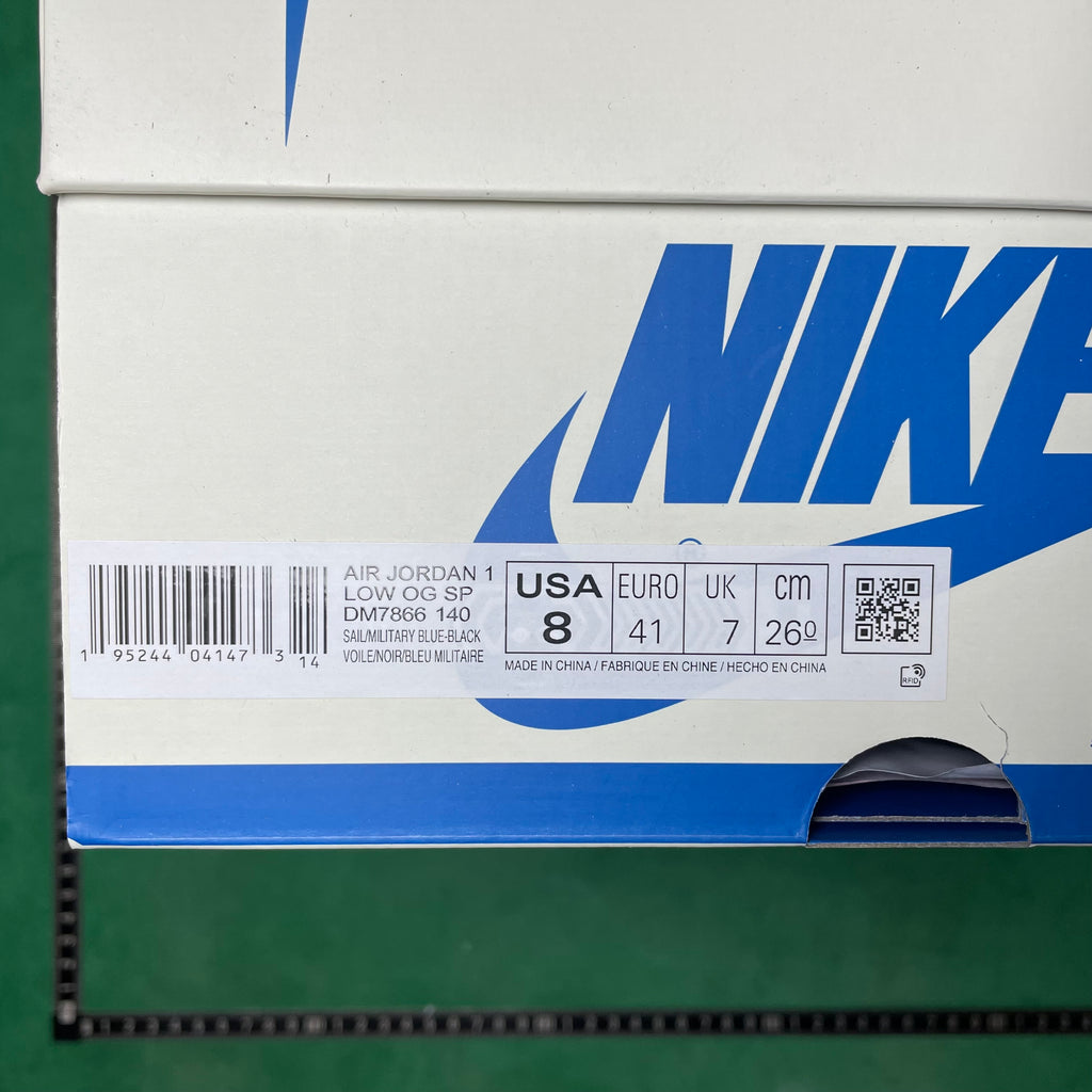 Jordan 1 Low OG SP de Jordan x Travis Scott "Fragment"