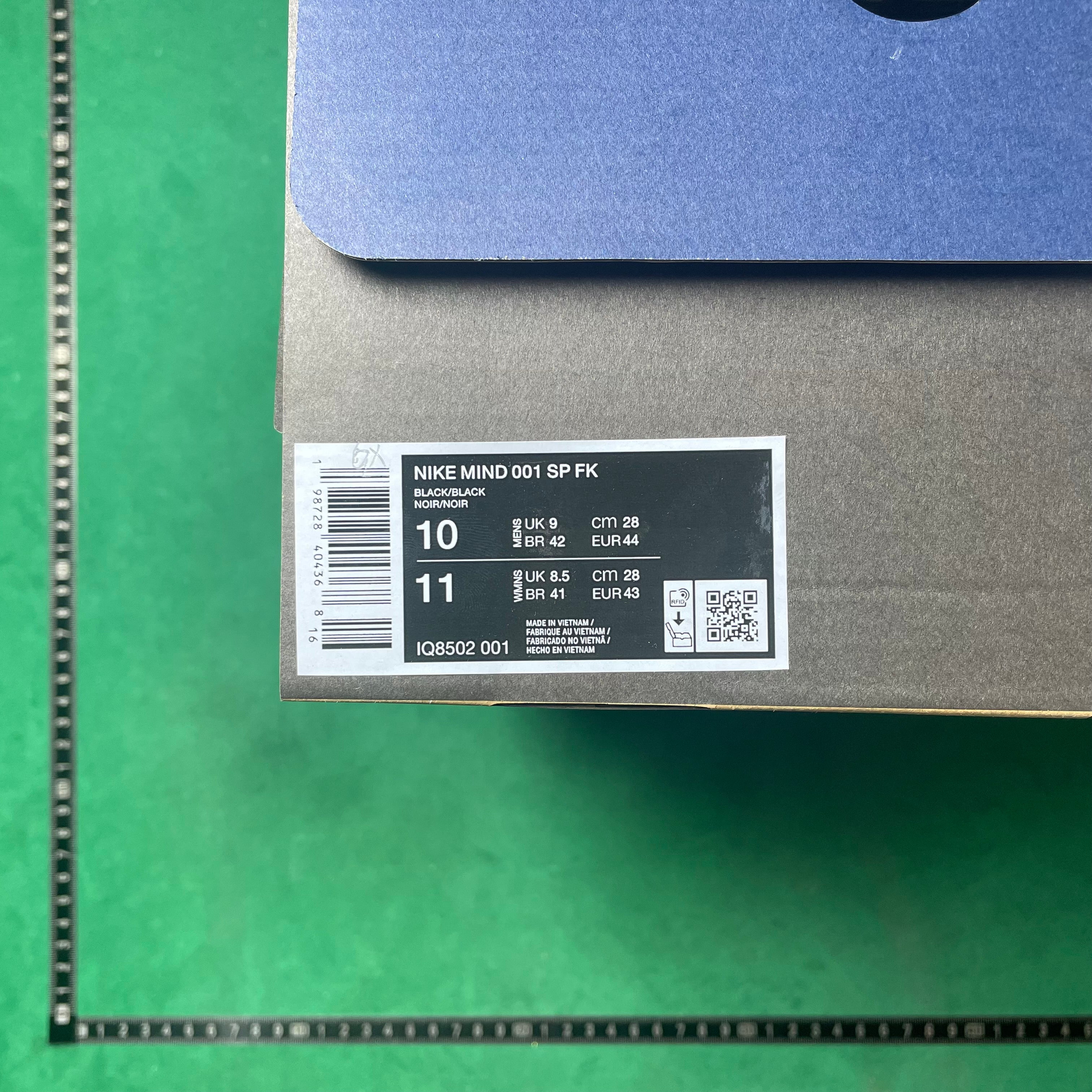 Mind 001 x Fragment Black