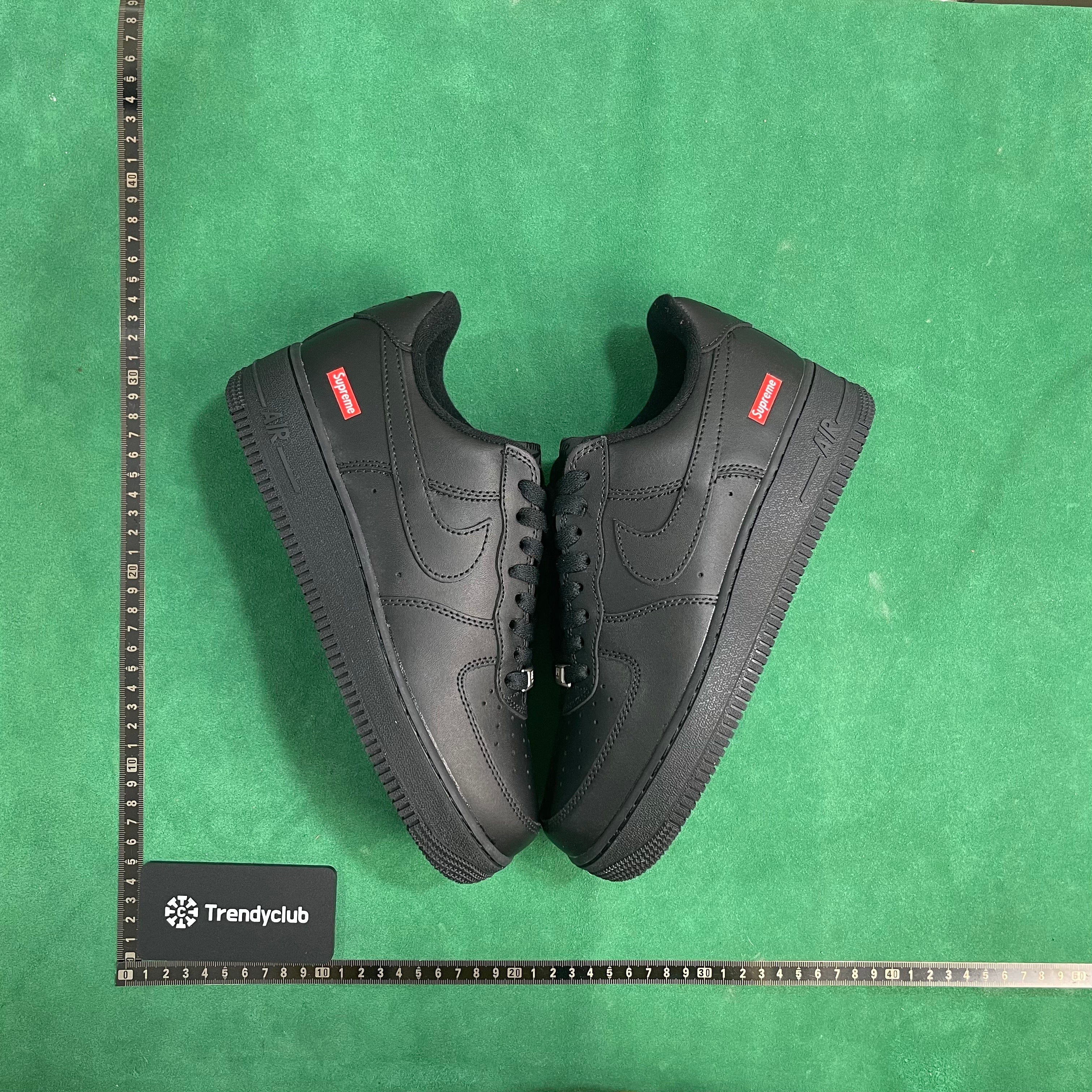 Nike Air Force 1 Low x Supreme “Black”